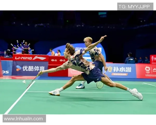 南京羽毛球队在大师赛中的战术分析与表现评估